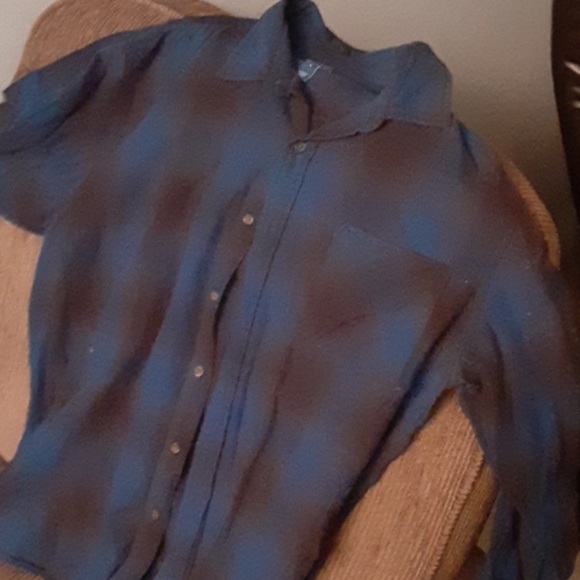 Blue long sleeve flannel - Picture 3 of 3